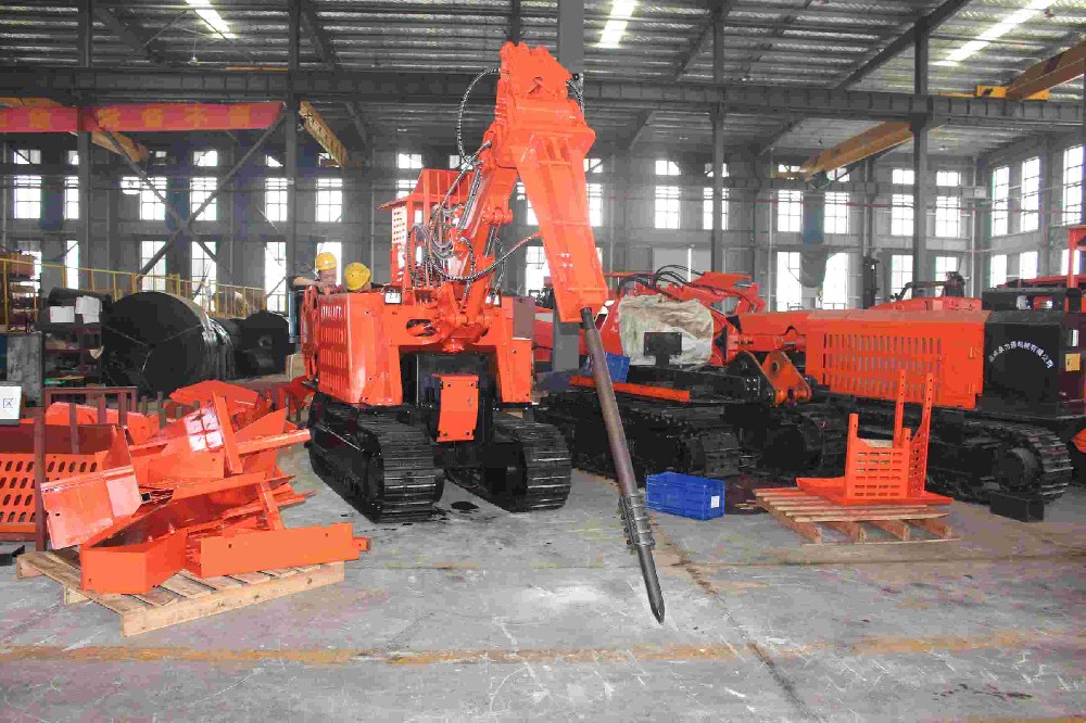 如何選擇適合的永力通扒渣機(jī)型號(hào)？
