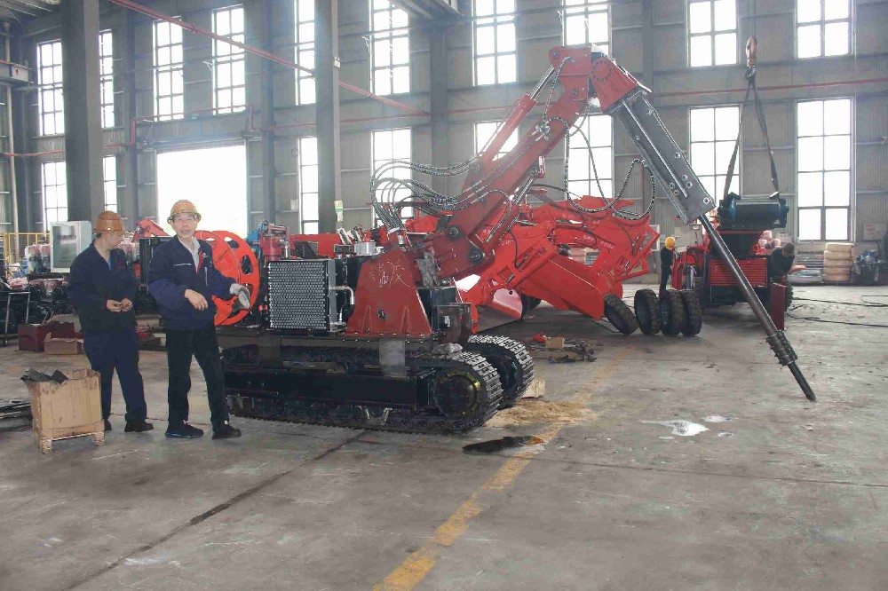 扒渣機液壓系統詳解：關鍵技術原理與常見故障維修技巧
