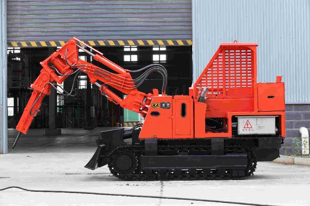 扒渣機在煤礦巷道掘進中的應用前景:為煤礦生產增添助力