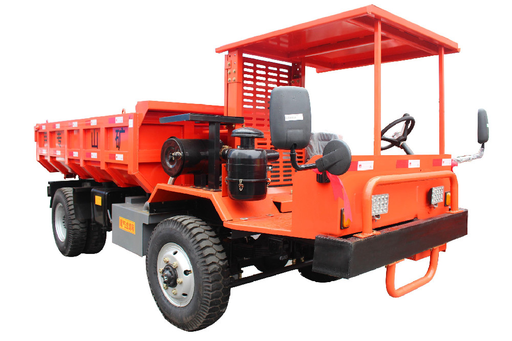 8噸四驅(qū)礦用四輪車(chē)