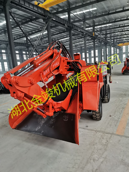 輪式皮帶扒渣機 1-06-3.jpg